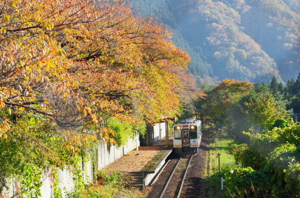 秋の会津鉄道